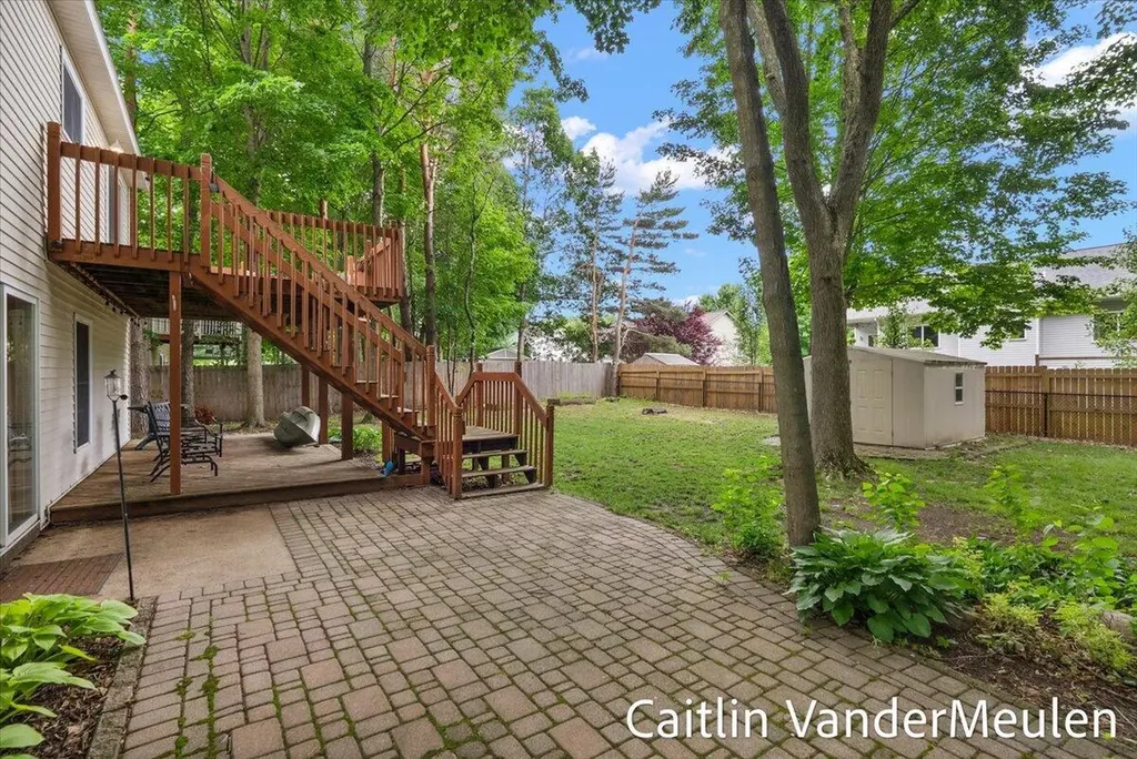11035 Timberline Drive Allendale Charter Township MI 49401