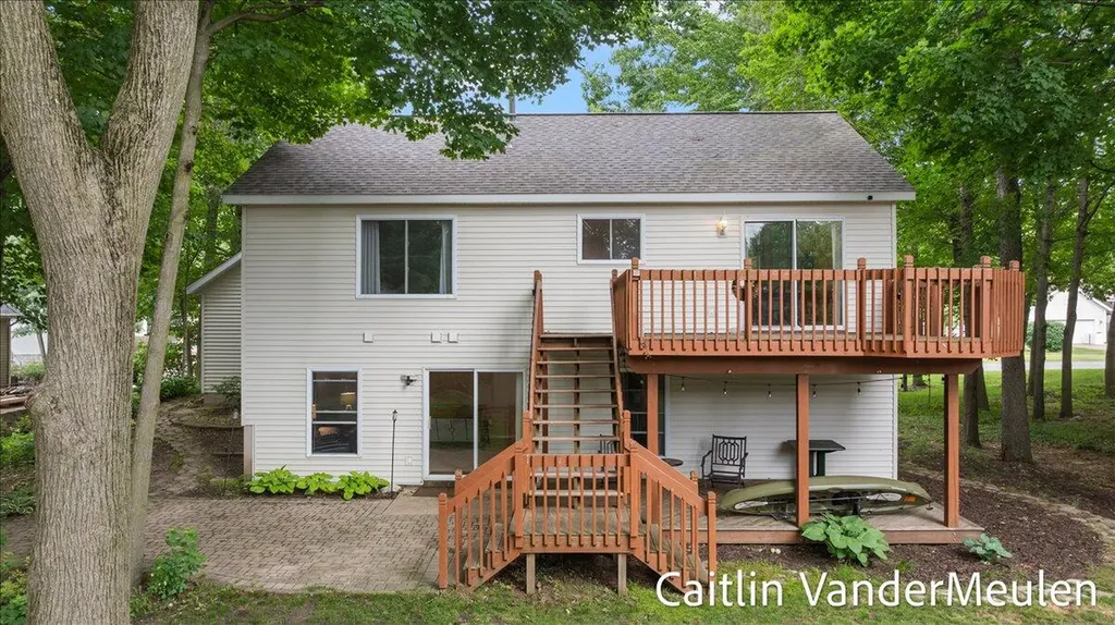 11035 Timberline Drive Allendale Charter Township MI 49401