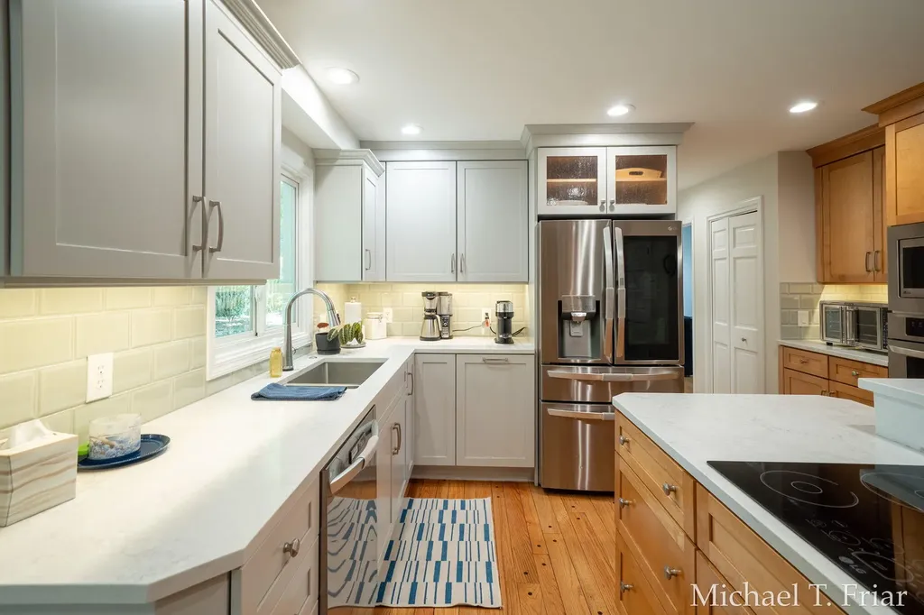 7421 Treeline Drive SE Cascade Charter Township MI 49546