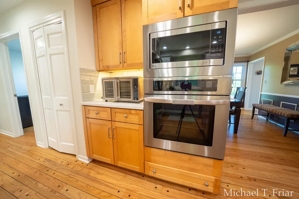 7421 Treeline Drive SE Cascade Charter Township MI 49546