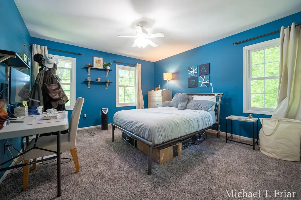 7421 Treeline Drive SE Cascade Charter Township MI 49546