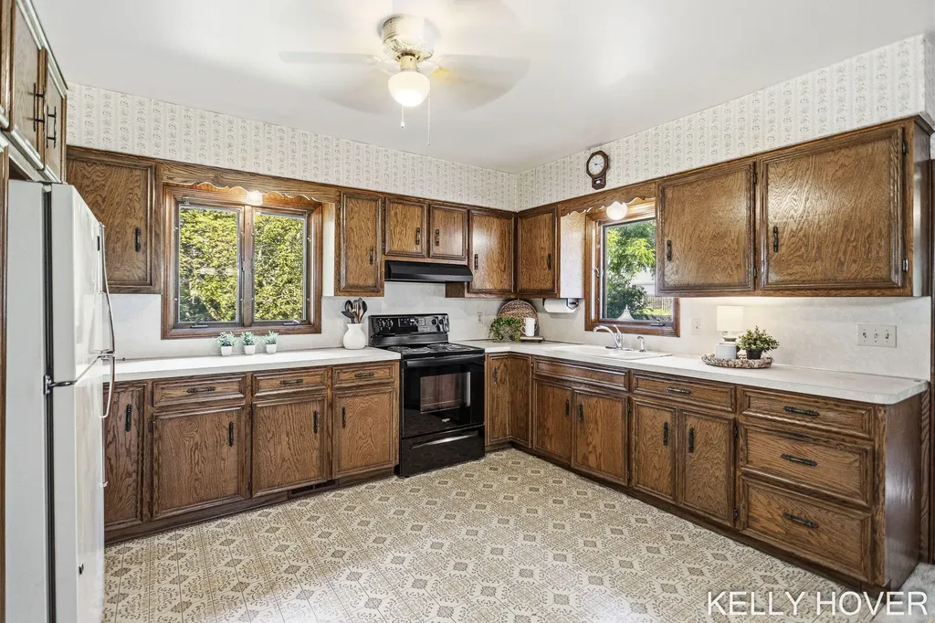 1191 144th Avenue Dorr Township MI 49348