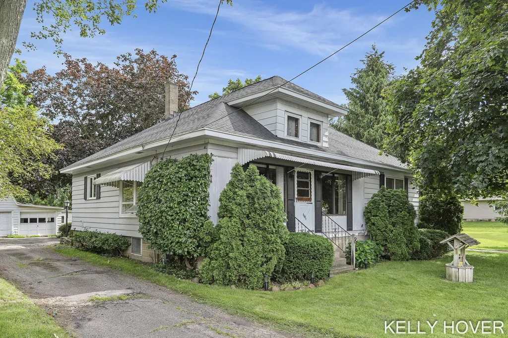 1191 144th Avenue Dorr Township MI 49348