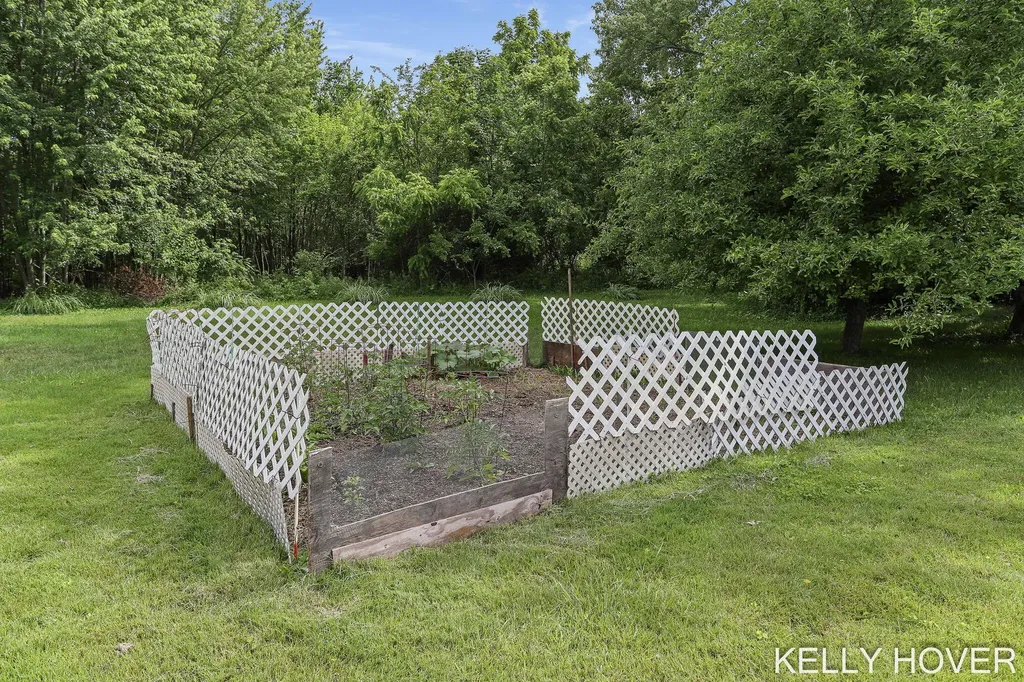 1191 144th Avenue Dorr Township MI 49348