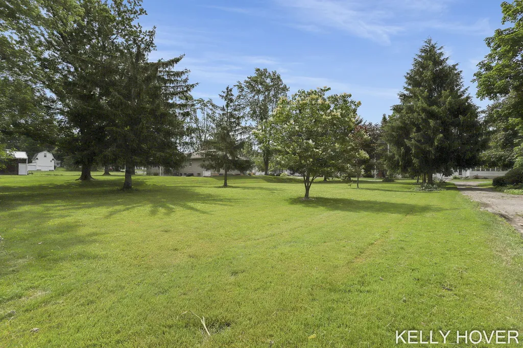 1191 144th Avenue Dorr Township MI 49348