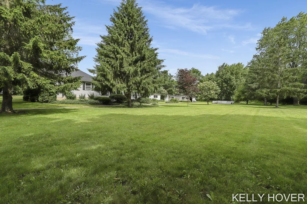 1191 144th Avenue Dorr Township MI 49348