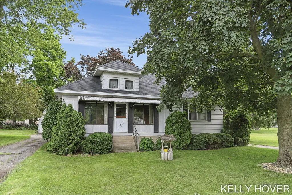 1191 144th Avenue Dorr Township MI 49348