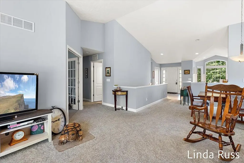 3912 Pemberton Drive SE Grand Rapids City MI 49508