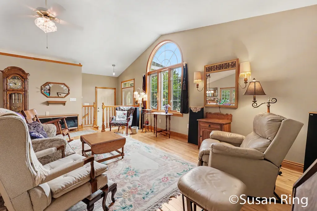 3454 Holland Lake Evergreen Township MI 48884