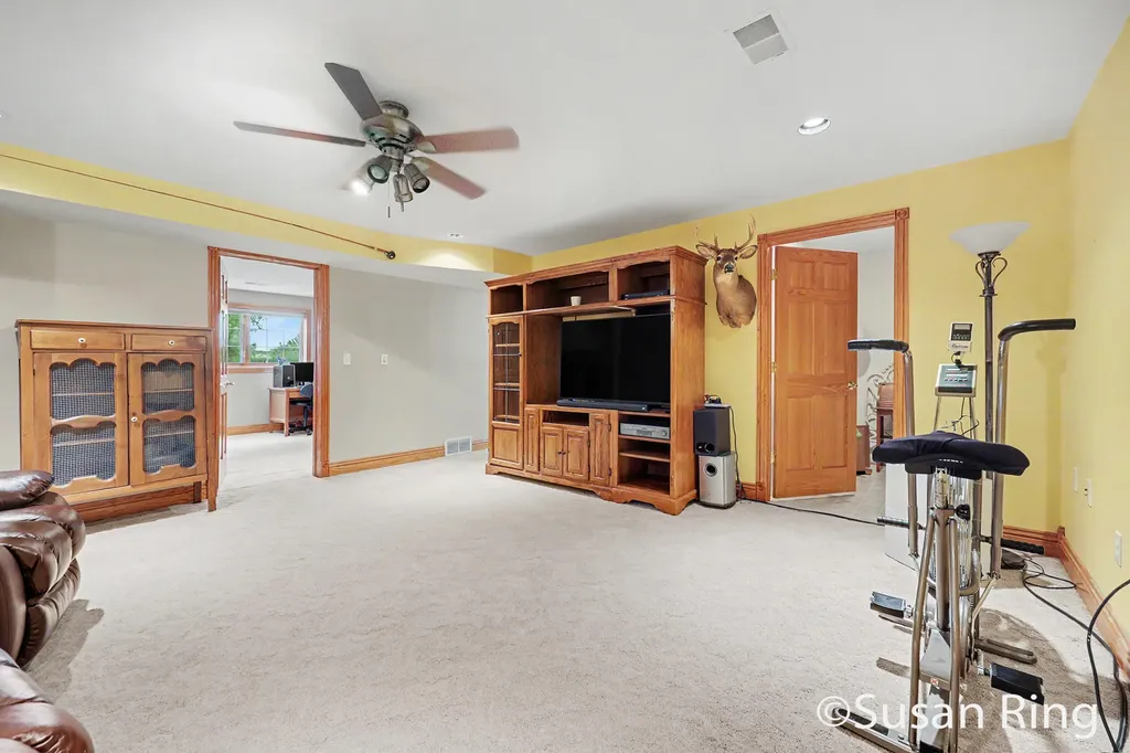 3454 Holland Lake Evergreen Township MI 48884