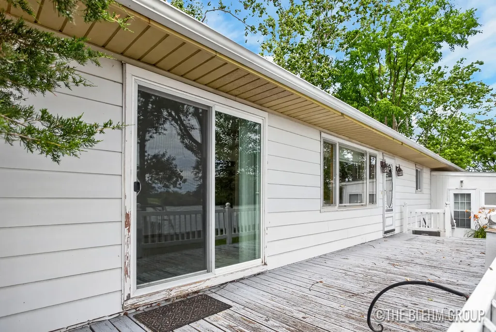 15121 Roberts Shore Drive Constantine Township MI 49042