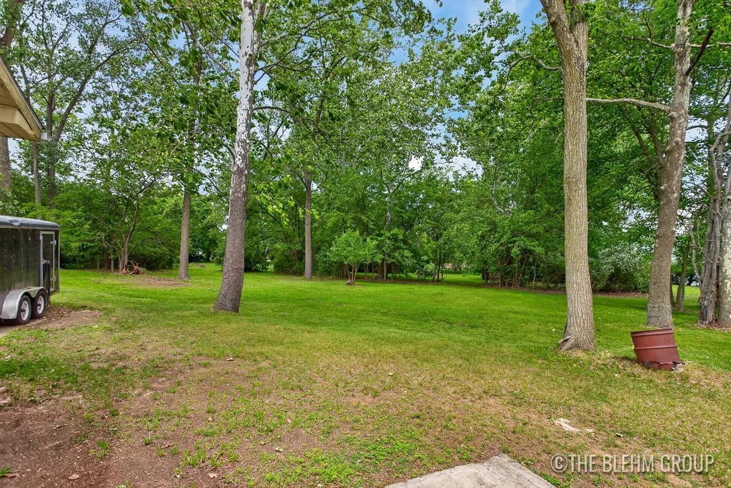 15121 Roberts Shore Drive Constantine Township MI 49042