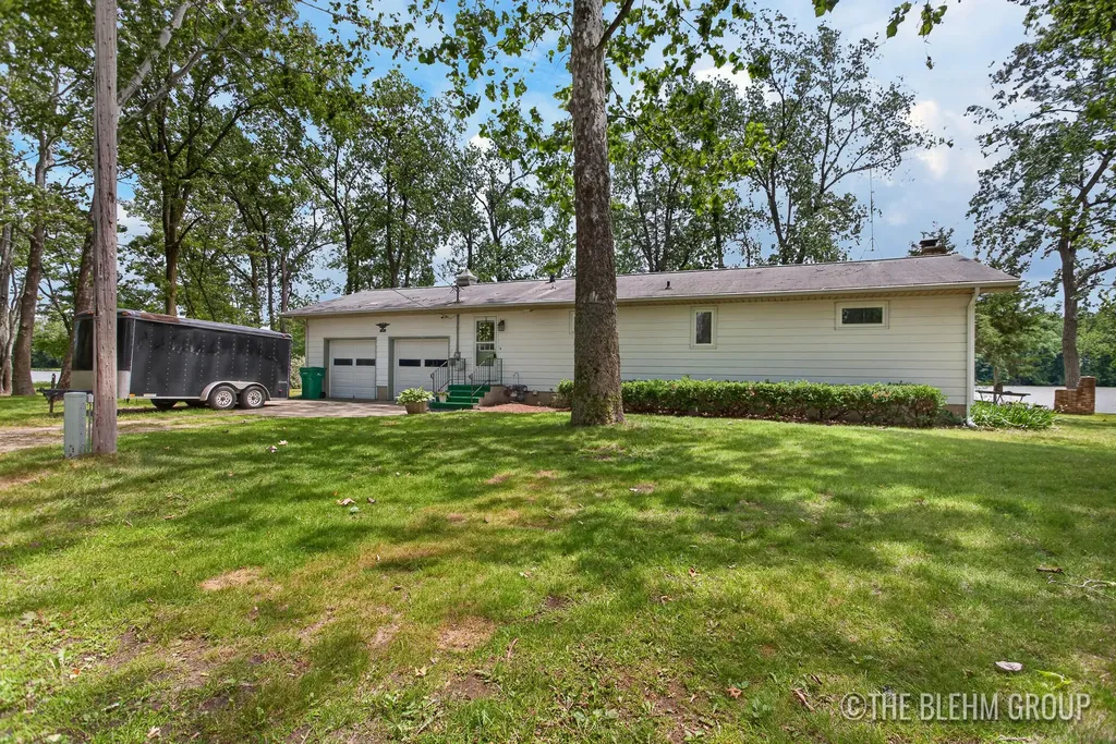 15121 Roberts Shore Drive Constantine Township MI 49042