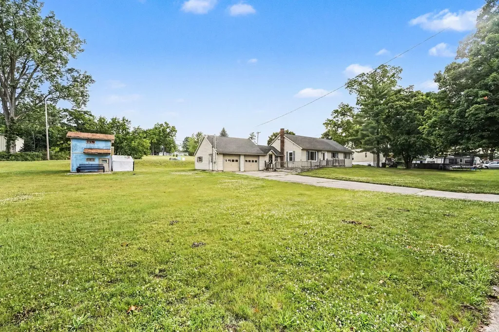 200 W Summit Street Muir Village MI 48860