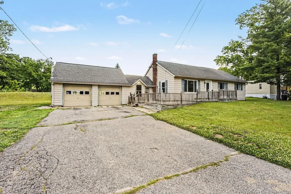 200 W Summit Street Muir Village MI 48860