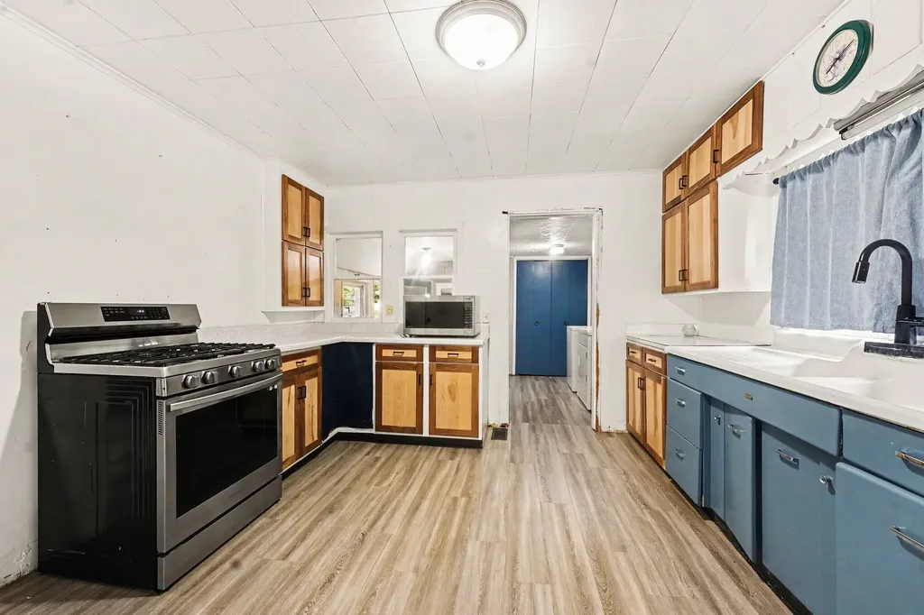 200 W Summit Street Muir Village MI 48860