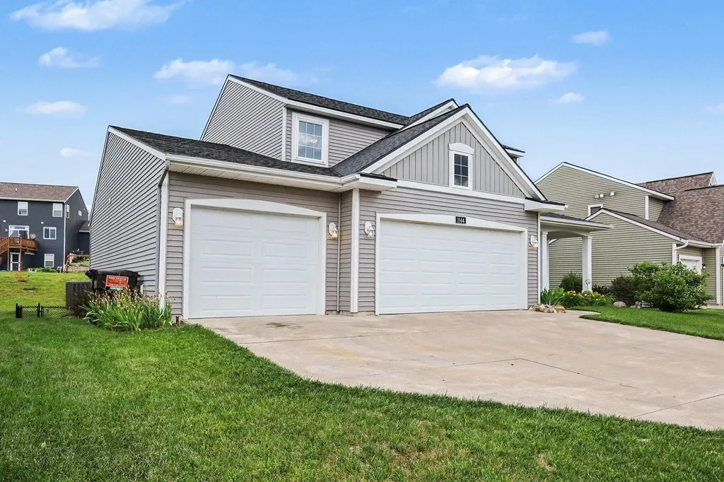 1144 Cobblestone Way Drive SE Gaines Charter Township MI 49315