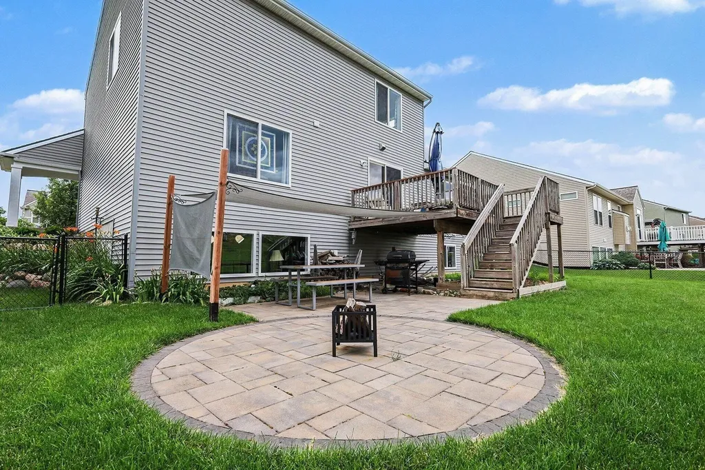 1144 Cobblestone Way Drive SE Gaines Charter Township MI 49315
