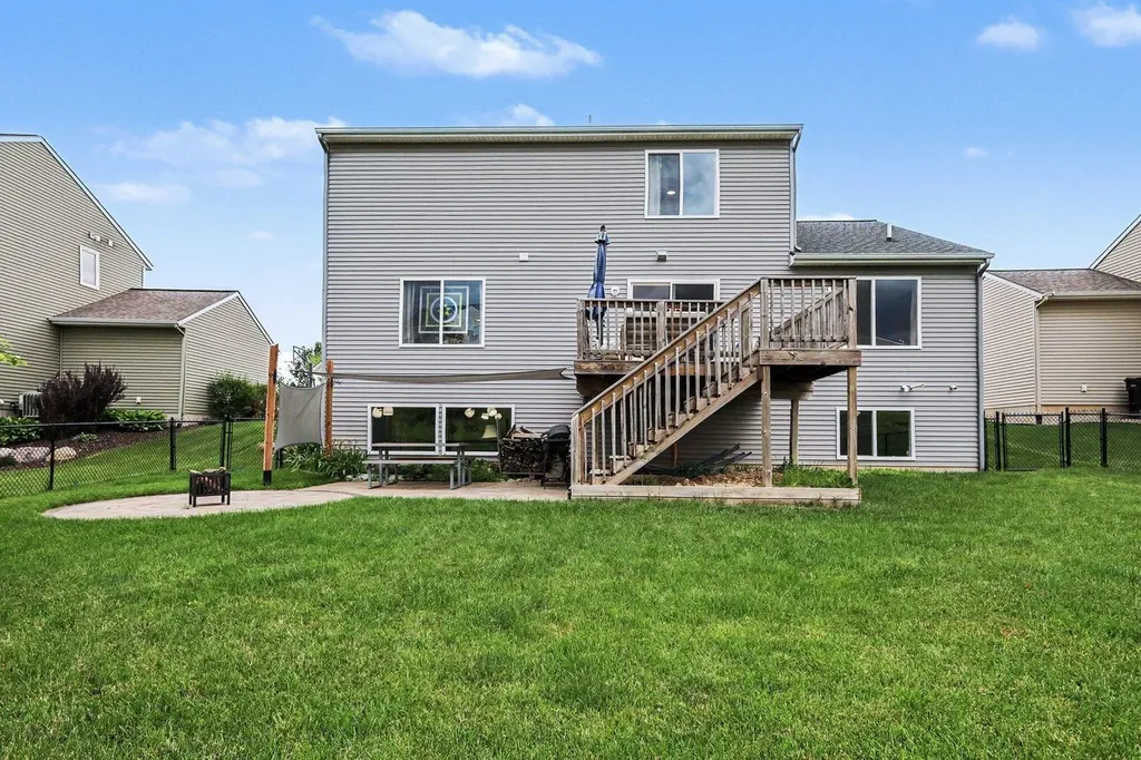 1144 Cobblestone Way Drive SE Gaines Charter Township MI 49315