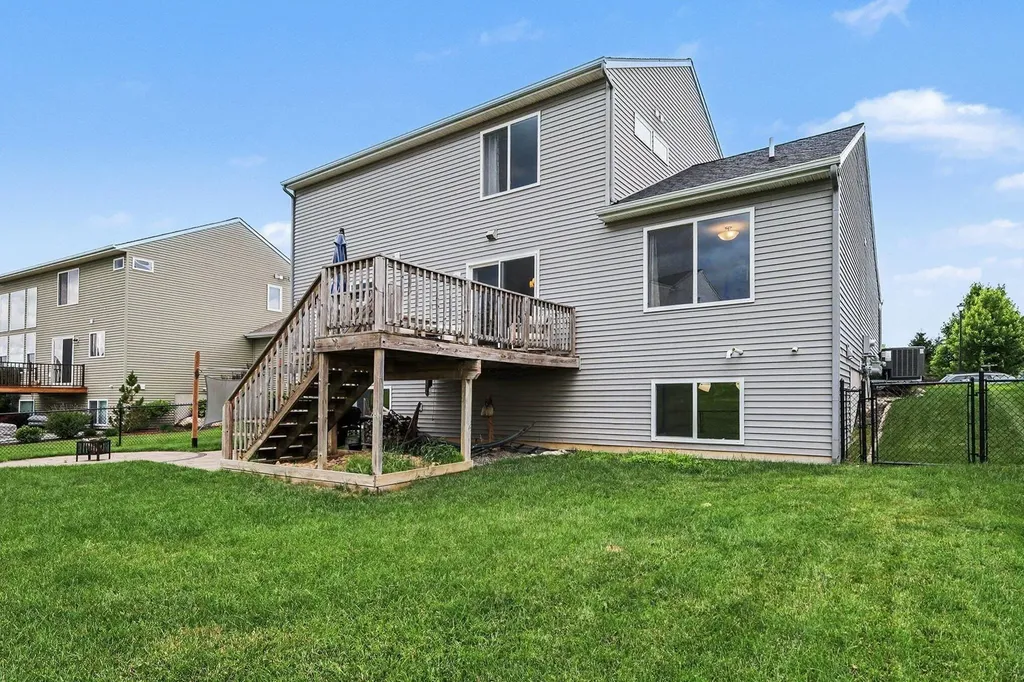 1144 Cobblestone Way Drive SE Gaines Charter Township MI 49315