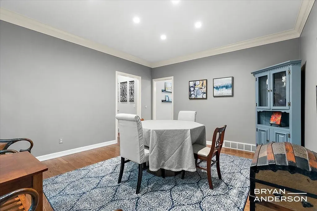 1015 Bradford Hollow Lane NE Grand Rapids Charter Township MI 49525