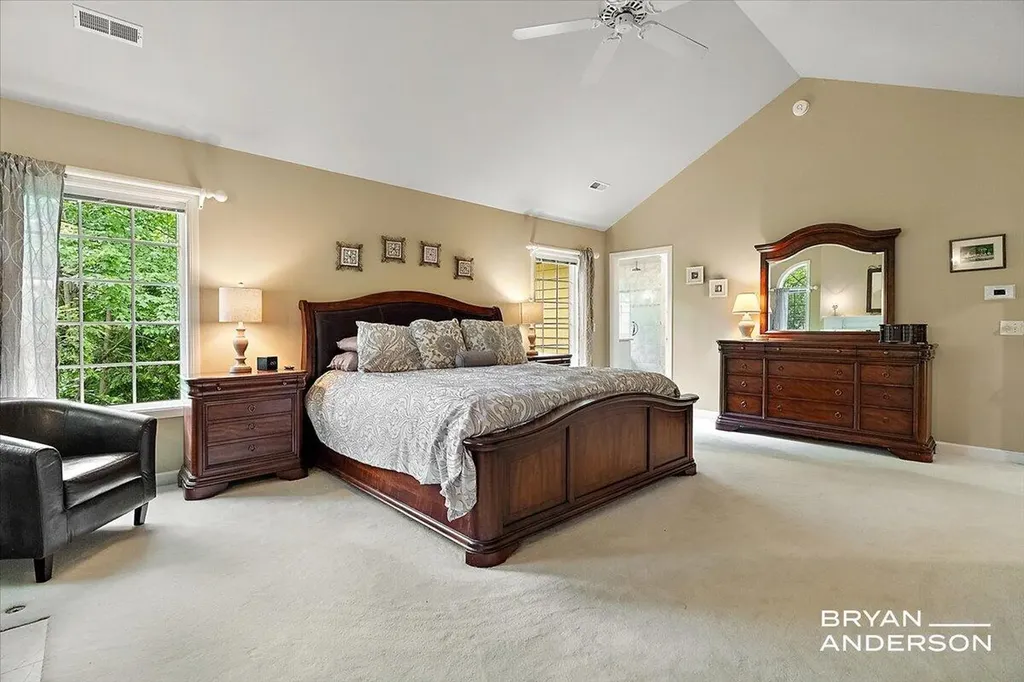 1015 Bradford Hollow Lane NE Grand Rapids Charter Township MI 49525