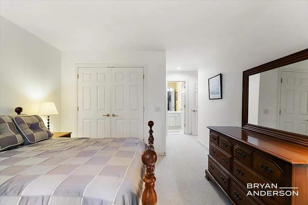 1015 Bradford Hollow Lane NE Grand Rapids Charter Township MI 49525