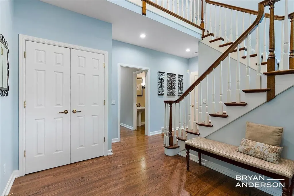 1015 Bradford Hollow Lane NE Grand Rapids Charter Township MI 49525