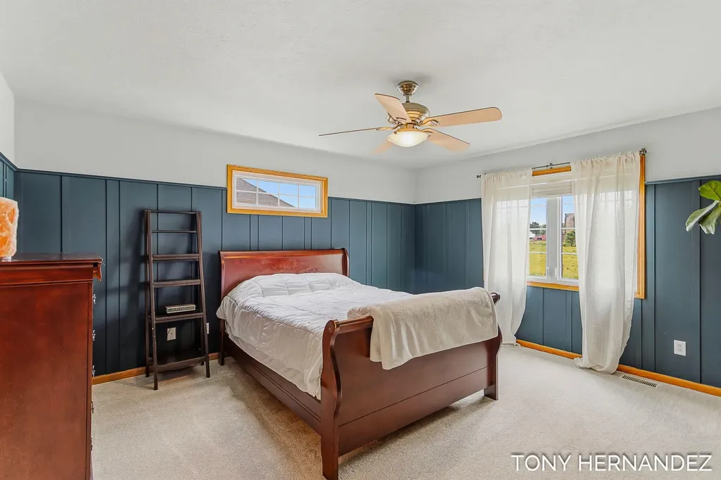 6099 Sheldonoak Drive Georgetown Charter Township MI 49426