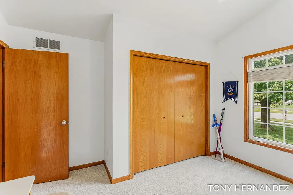 6099 Sheldonoak Drive Georgetown Charter Township MI 49426