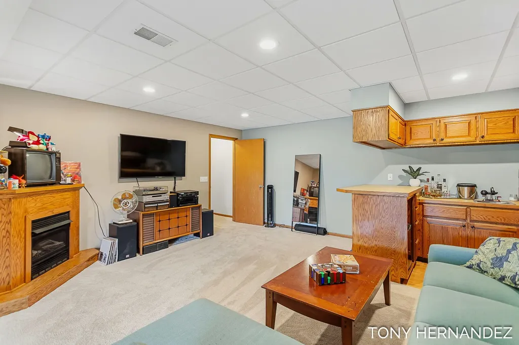 6099 Sheldonoak Drive Georgetown Charter Township MI 49426