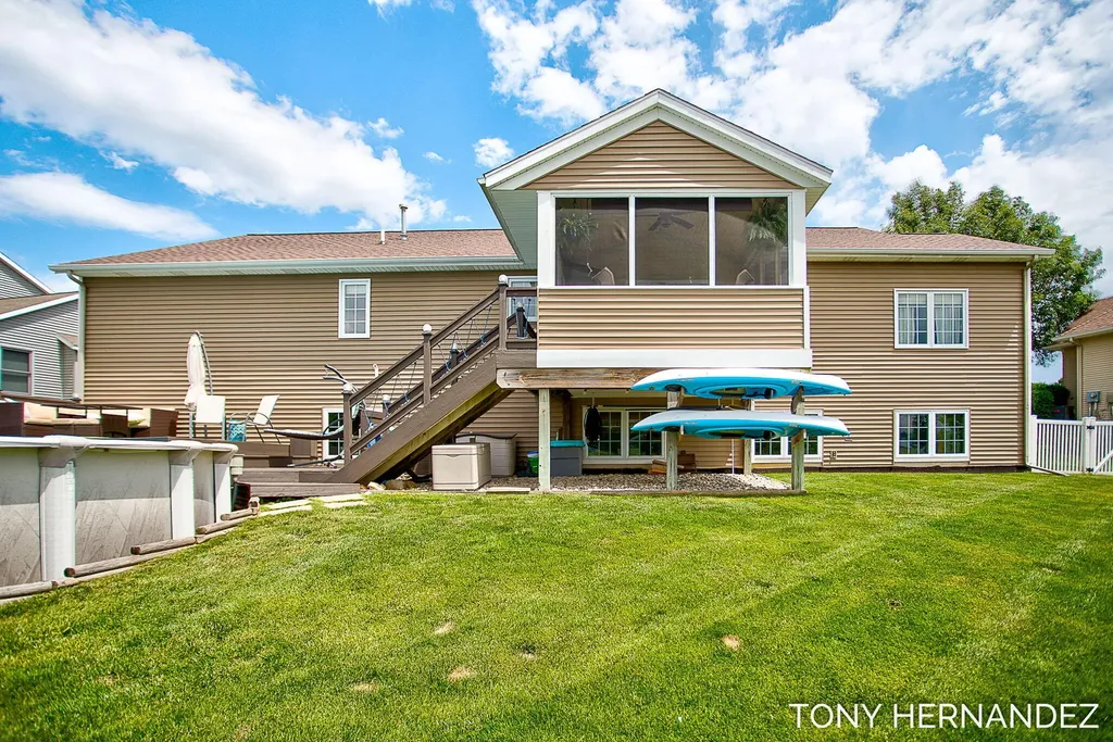 6099 Sheldonoak Drive Georgetown Charter Township MI 49426