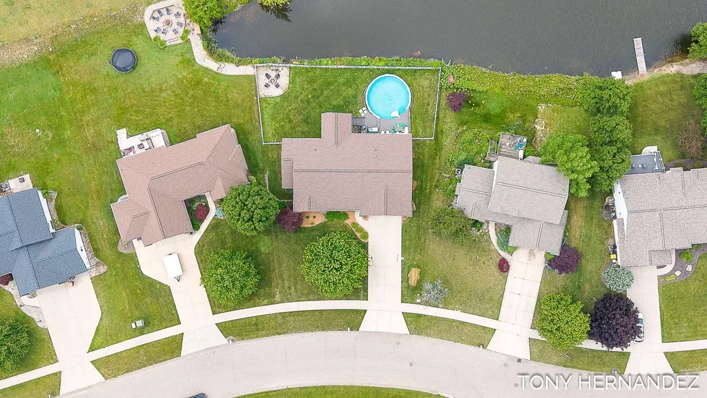 6099 Sheldonoak Drive Georgetown Charter Township MI 49426