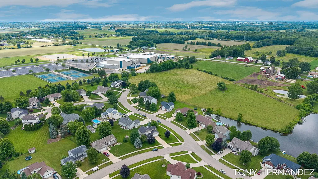 6099 Sheldonoak Drive Georgetown Charter Township MI 49426