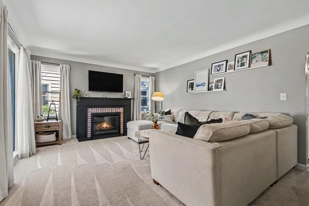 2516 Mildred Avenue SE Grand Rapids Charter Township MI 49507