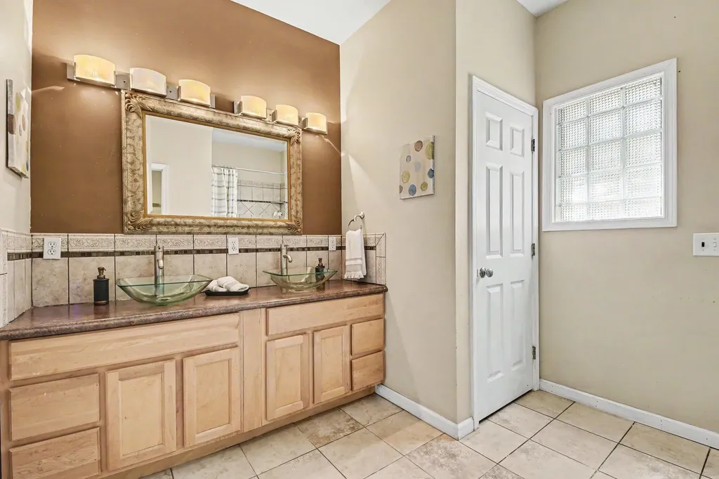 1417 Turner Avenue NW Grand Rapids City MI 49504