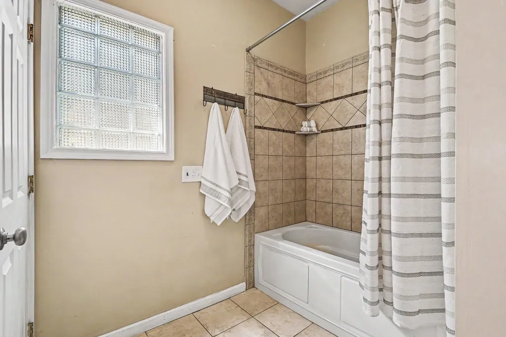 1417 Turner Avenue NW Grand Rapids City MI 49504