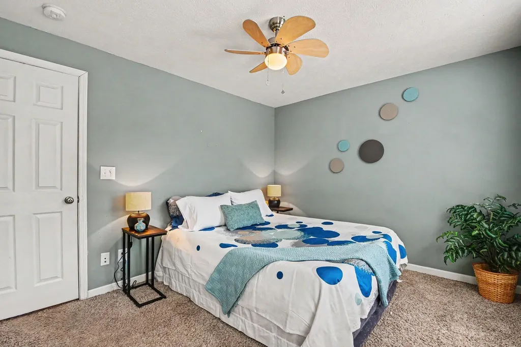 1417 Turner Avenue NW Grand Rapids City MI 49504
