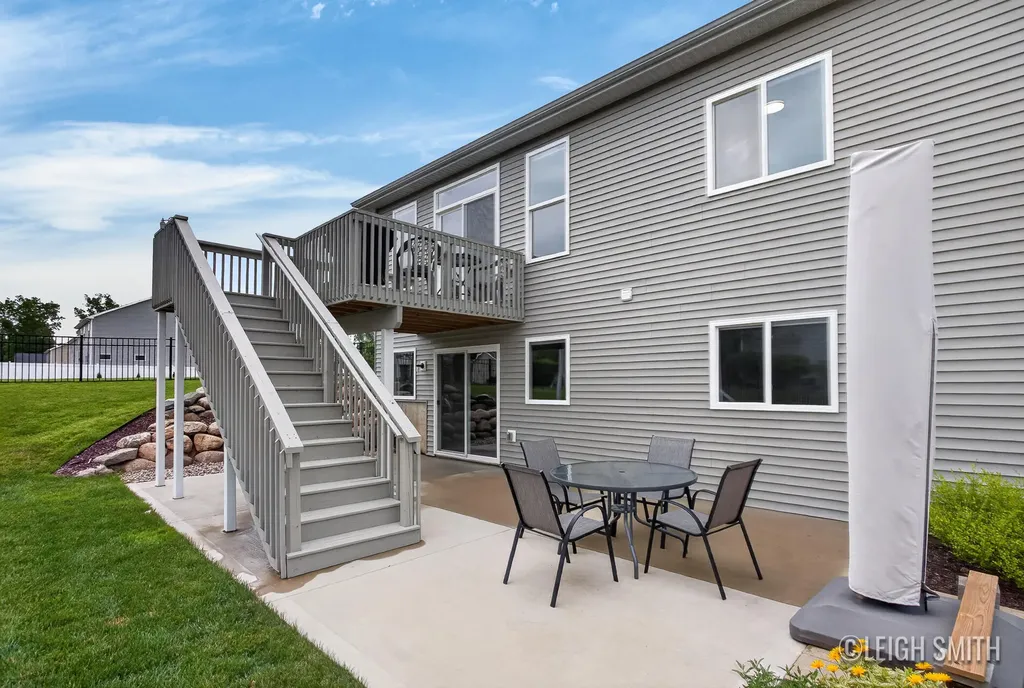 5901 Lynn Drive Allendale Charter Township MI 49401