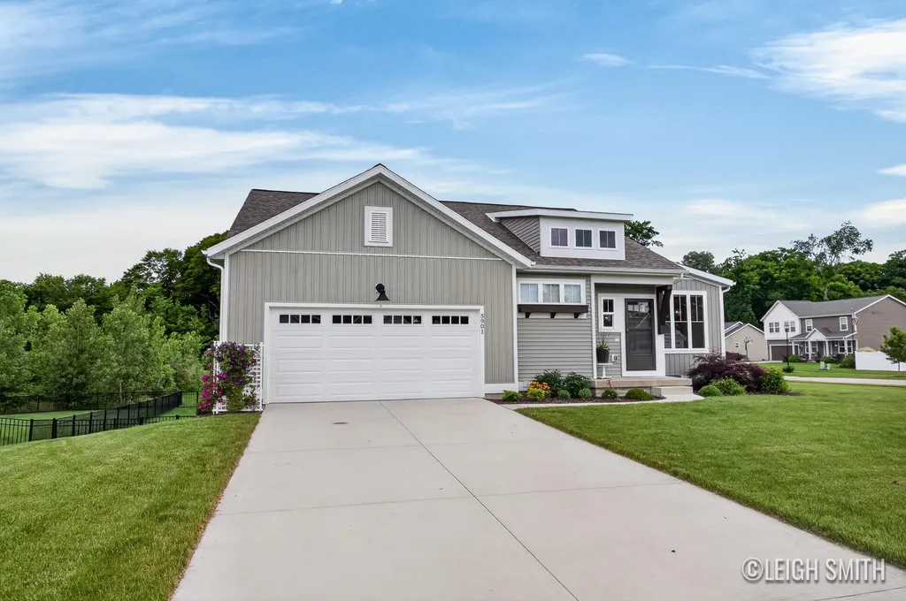 5901 Lynn Drive Allendale Charter Township MI 49401