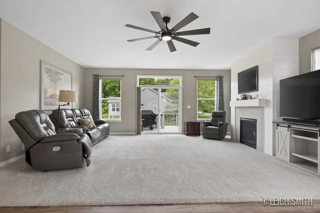 5901 Lynn Drive Allendale Charter Township MI 49401
