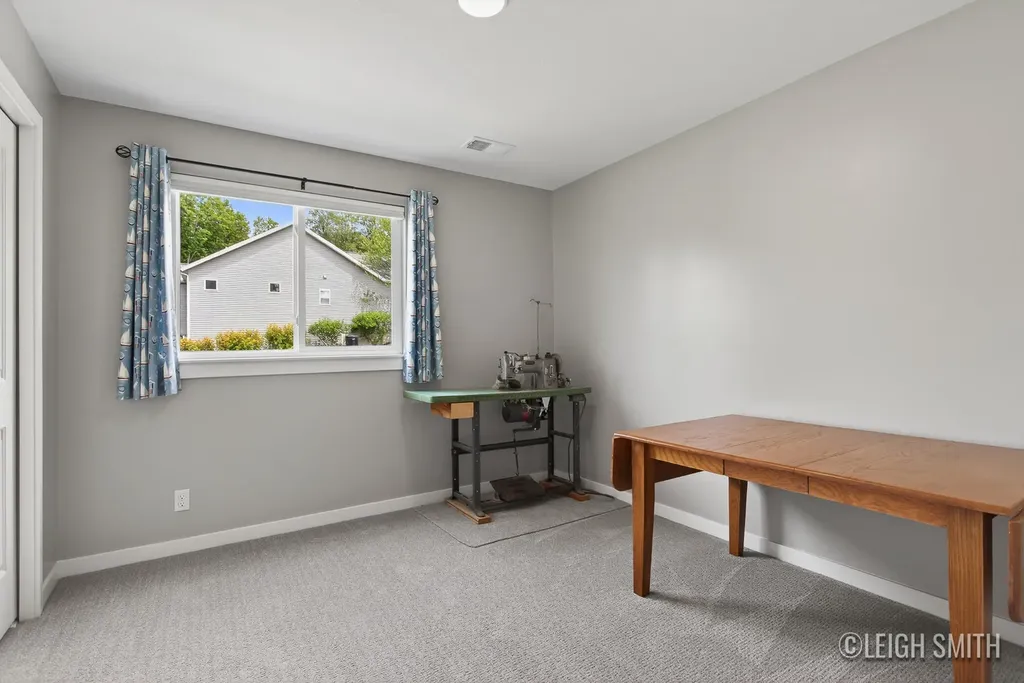 5901 Lynn Drive Allendale Charter Township MI 49401
