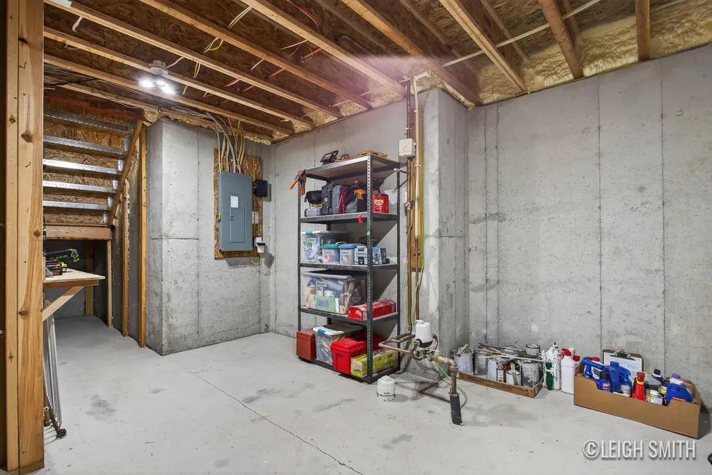5901 Lynn Drive Allendale Charter Township MI 49401