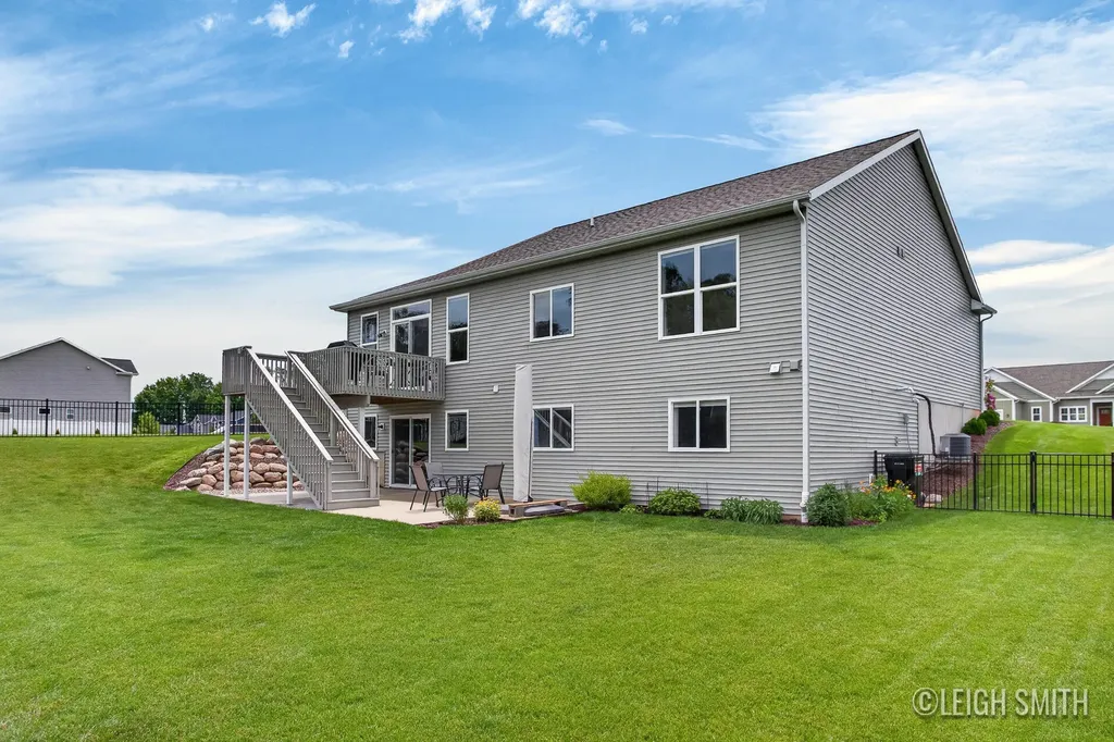 5901 Lynn Drive Allendale Charter Township MI 49401