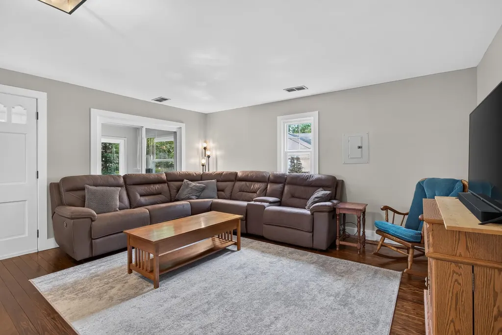 61 Jonquil Street SW Byron Township MI 49548