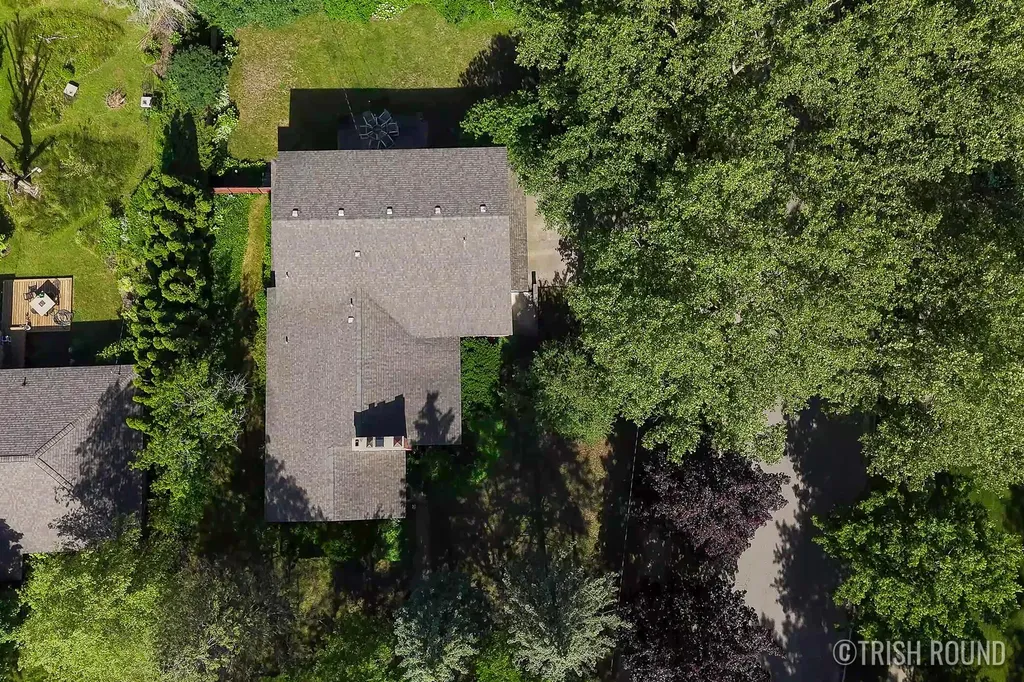 518 Russwood Street NE Grand Rapids City MI 49505