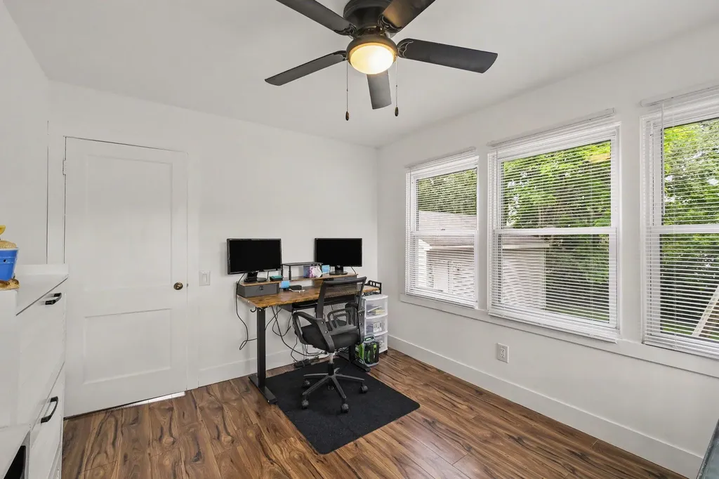 1258 Spring Avenue NE Grand Rapids City MI 49505