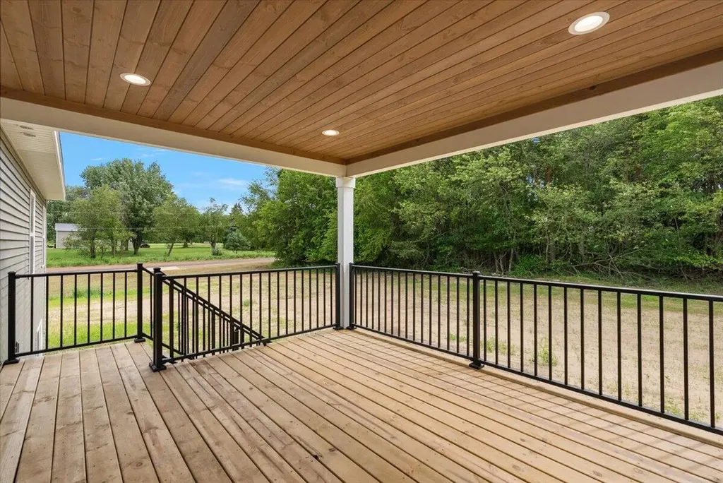 9764 56th Avenue Allendale Charter Township MI 49401