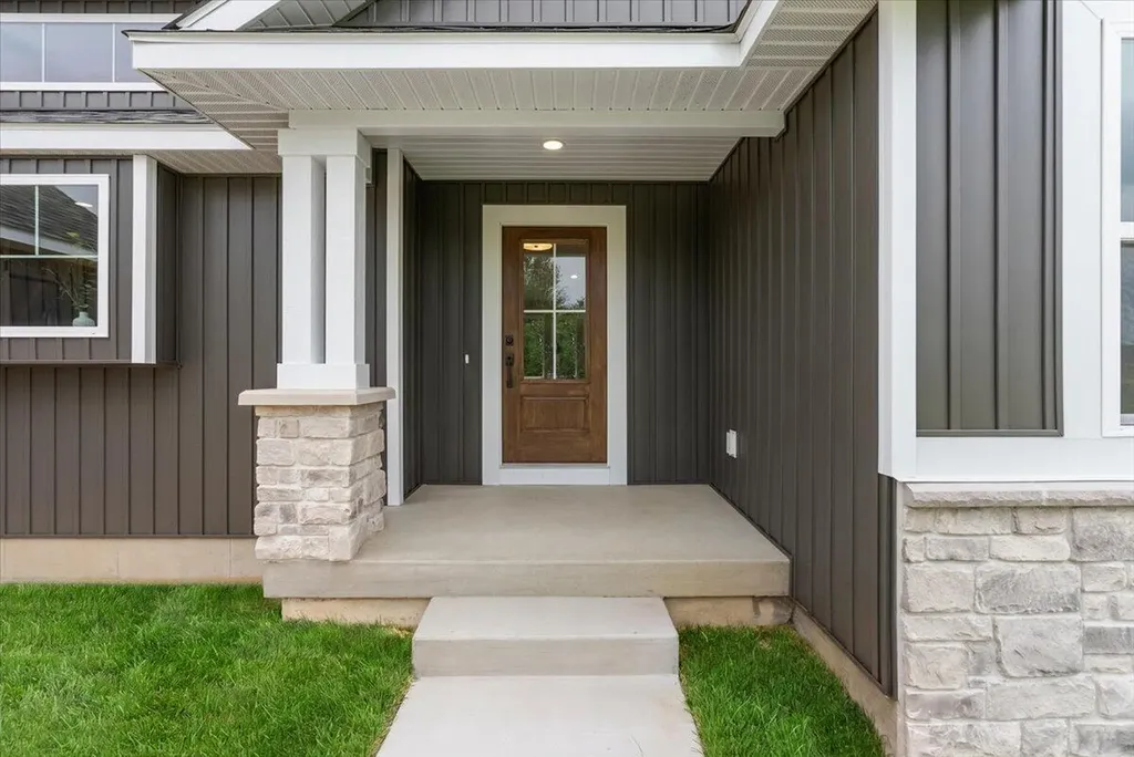 9764 56th Avenue Allendale Charter Township MI 49401
