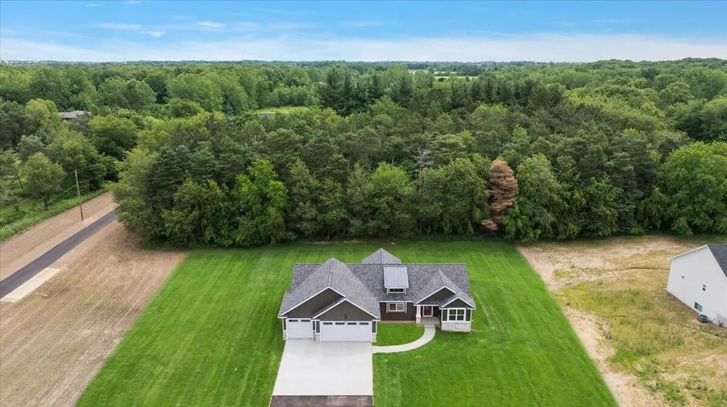 9764 56th Avenue Allendale Charter Township MI 49401